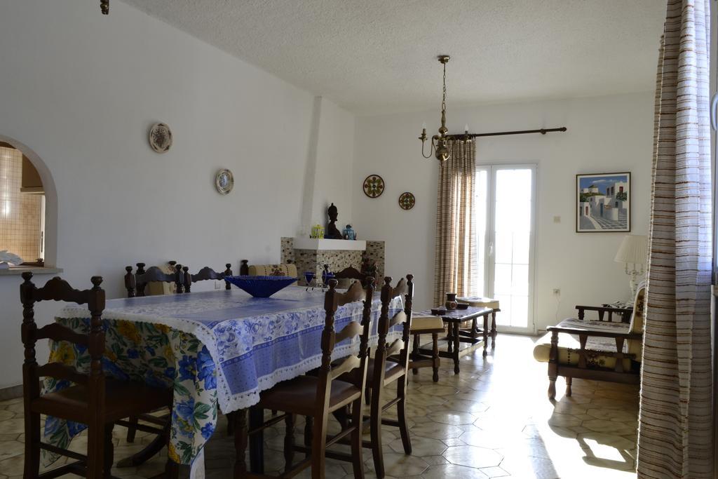 Wind Villas Pounda Room photo